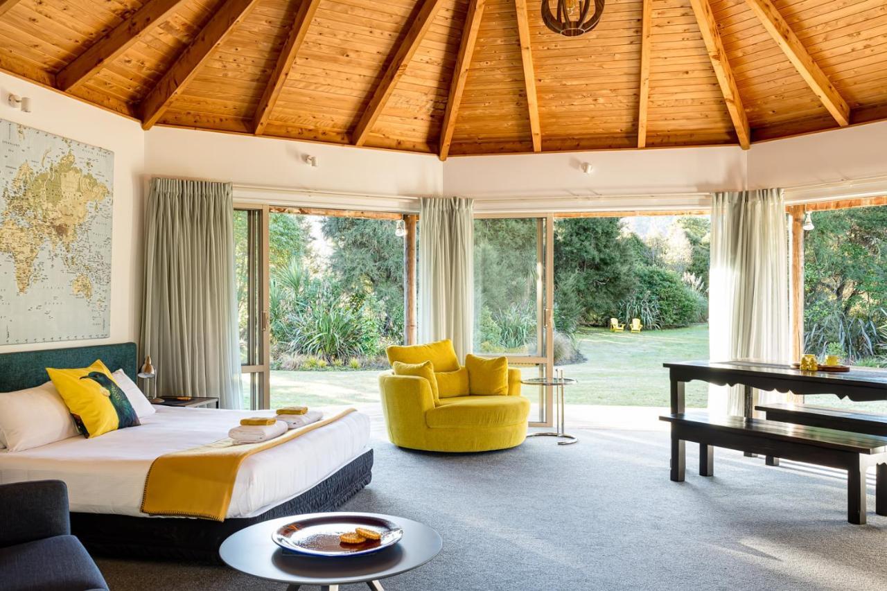 Abel Tasman Lodge マラハウ エクステリア 写真