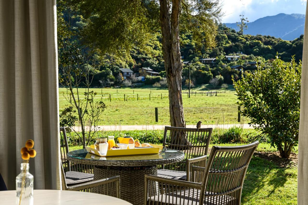 Abel Tasman Lodge マラハウ エクステリア 写真