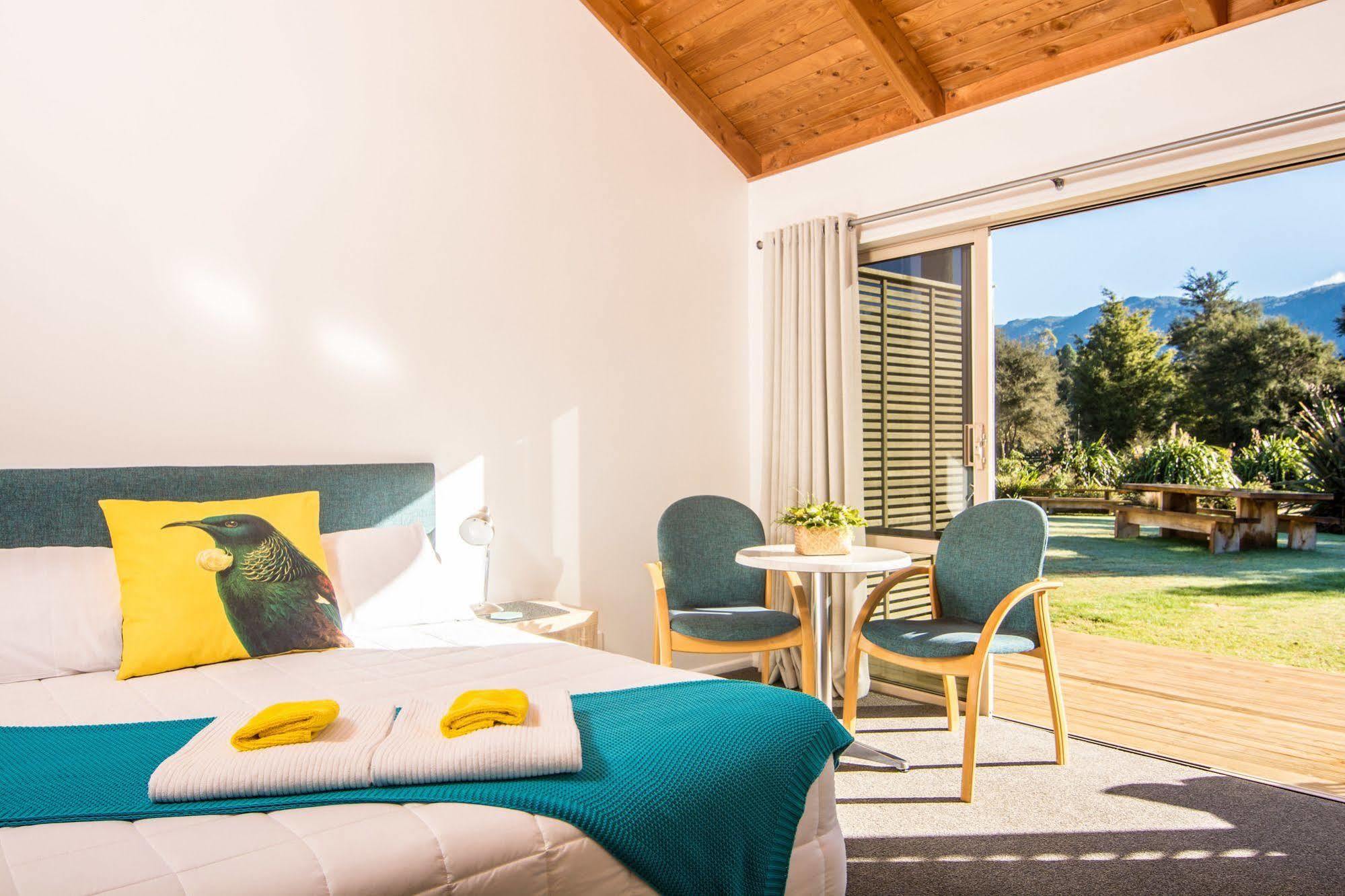 Abel Tasman Lodge マラハウ エクステリア 写真